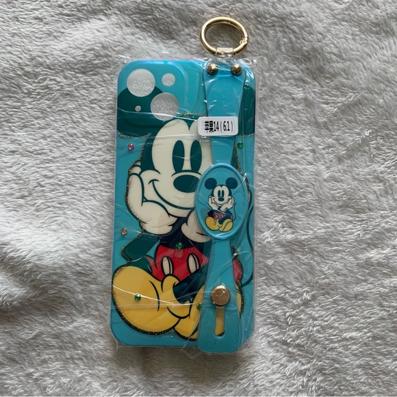 Mickey inspired phone case for iPhone 14 6.1 - Picture 2 of 5